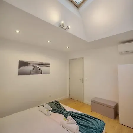 Immogroom - Heart Of The Suquet - Center - Modern